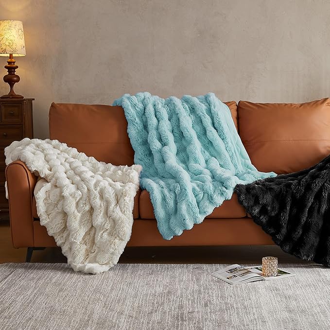 JELLYMONI Faux Fur Throw Blanket, Blue Cozy Plush Bubble Bed Blanket, Thick and Warm, Twin (60" x 80")