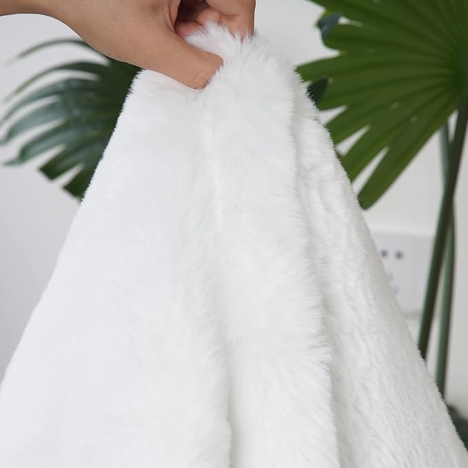 Ghouse Ultra Soft Faux Rabbit Fur Rug 3x5, Machine Washable Area Rugs - Image 7