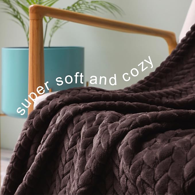 Exclusivo Mezcla Fleece Queen Size Blanket - Image 4