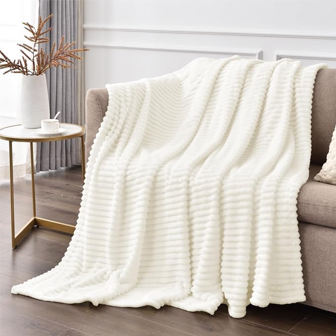 BEDELITE Fleece Blanket King Size – 3D Ribbed Jacquard Soft and Warm Decorative - Image 4