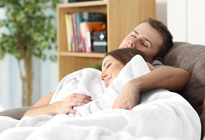 Utopia Bedding Ultra Soft Fleece Bed Blanket Throw Size White | Microfiber - Image 4