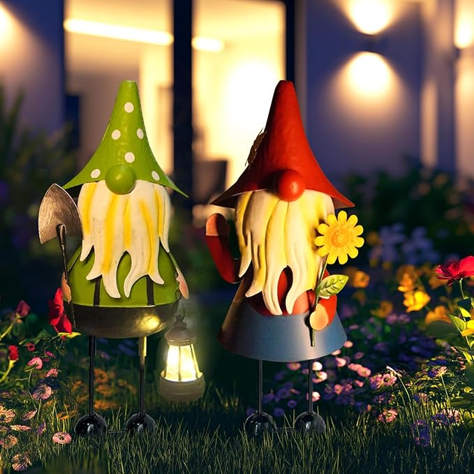 HONGLAND Solar Metal Gnome Yard Art -18 Inch Garden Gnomes Statues Outdoor Decor with Solar Lantern Lights -3D Outdoor Figurines for Patio Yard Lawn Porch Ornament Gardening Gifts
