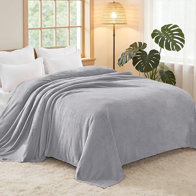 Exclusivo Mezcla Soft Fleece Blanket Queen Size - Image 4