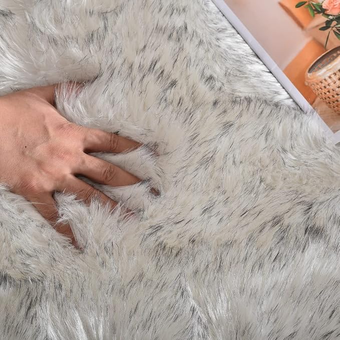 ORINOVA Grey and White Washable Shaggy Round Rug 5ft Circle Faux Sheepskin - Image 6