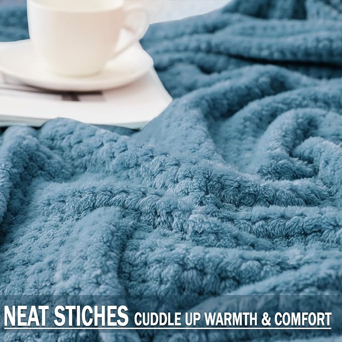 Exclusivo Mezcla Fleece Bed Blanket King Size, Super Soft and Warm Blankets - Image 5