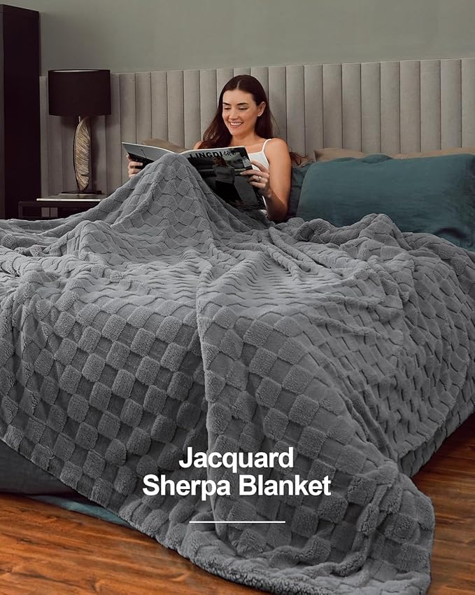 Pawque Super Soft Cozy Throw Blanket Twin Size for Couch Bed, Fluffy Sherpa Fleece Reversible Thick Warm Fuzzy Blanket for All-Season, 3D Checkered Jacquard Decorative Blankets, Grey, 60" x 80"