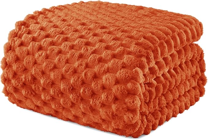 Exclusivo Mezcla 3D Fleece California King Blanket by ExclusivoMezcla