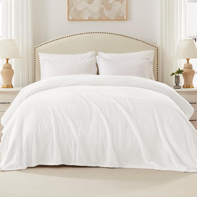 Exclusivo Mezcla Soft Waffle Fleece Bed Blanket King Size, Cozy Flannel - Image 3
