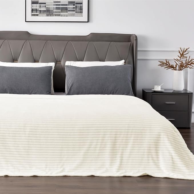 BEDELITE Fleece Blanket Full Size – 3D Ribbed Jacquard Soft and Warm Decorative - Image 2