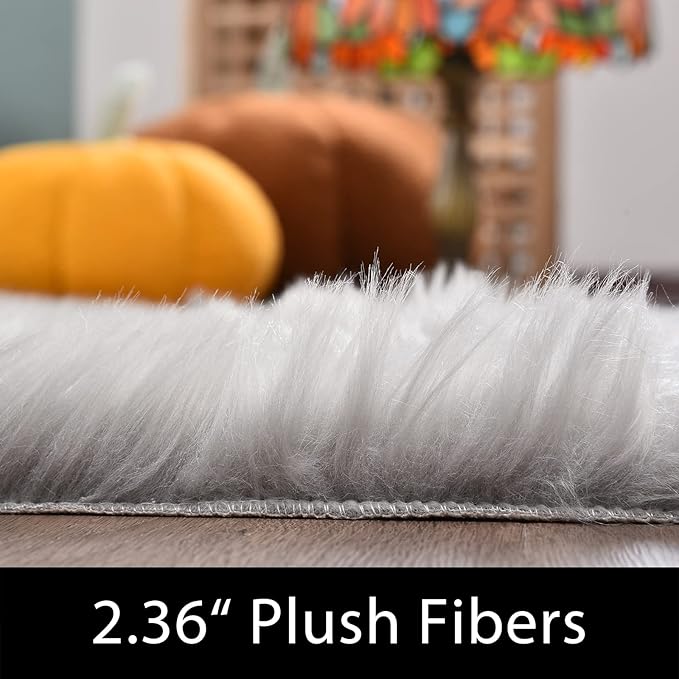 Latepis 12x12 Carpet Grey Faux Fur Rug - Image 3