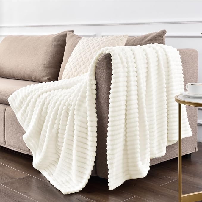 BEDELITE 3D Ribbed Jacquard Cream Fleece Twin Blanket - Image 7