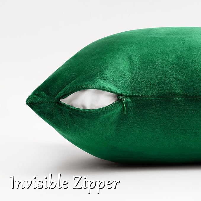 GIGIZAZA Green Velvet Pillow Covers 18x18 Decorative Pillows Pack of 2 | Throw - Image 4