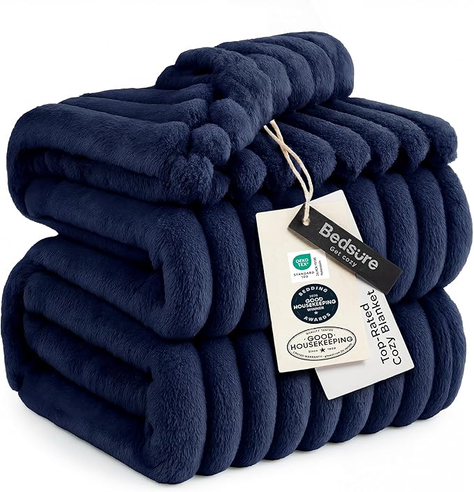 Bedsure GentleSoft Navy Fleece Blanket by BEDSURE
