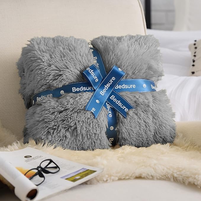 Bedsure GentleSoft Fuzzy Sherpa Faux Fur Twin Blanket Grey Cozy Gifts - Image 6