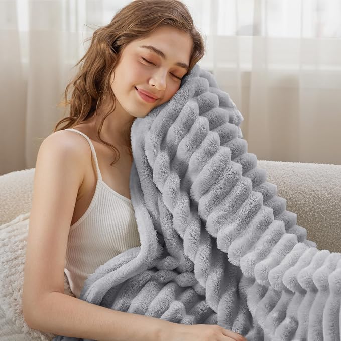 Bedsure Soft Twin Blanket for Bed Decor Gifts Light Grey 60"x80" | Birthday - Image 4
