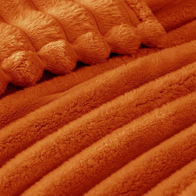 Exclusivo Mezcla Striped King Size Fleece Blanket - Image 4