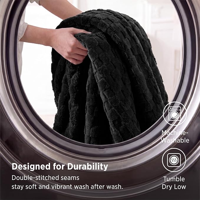 Bedsure GentleSoft Full Size Blankets - Image 6