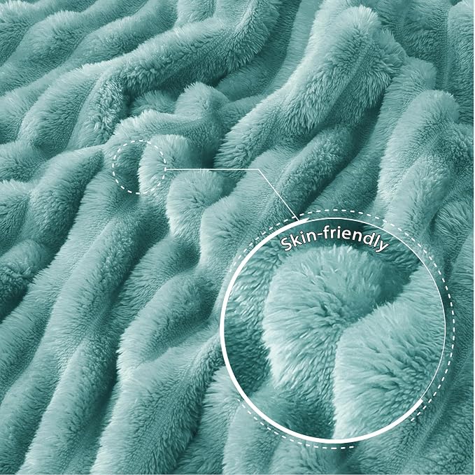 Exclusivo Mezcla Striped King Size Fleece Blanket - Image 5