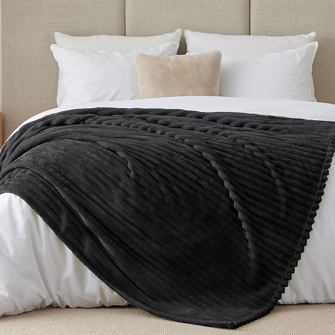 BEDELITE Blankets Queen Size for Bed, 300GSM Soft & Warm Fleece Blanket - Image 7