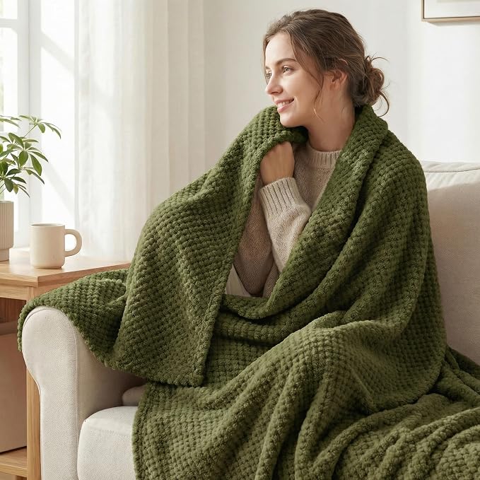 Exclusivo Mezcla Soft Waffle Fleece Bed Blanket Queen Size, Olive | Lightweight - Image 2