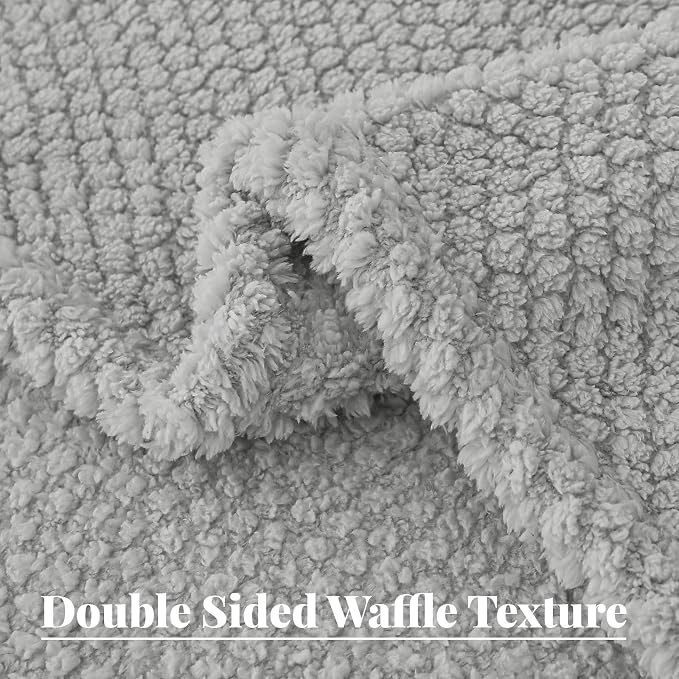 Whale Flotilla Queen Size Fuzzy Fleece Blanket - Image 6