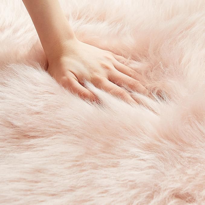 AMTOVO Faux Fur Rug, Fluffy Sheepskin Rug, Fuzzy Ultra Soft 2 x 4 ft Shag Rugs - Image 6