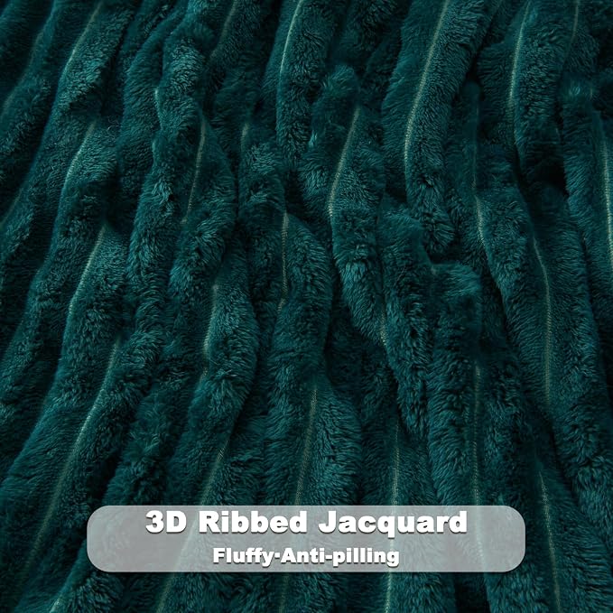 NEWCOSPLAY Fleece Ribbed Cozy Queen Blanket - Image 5