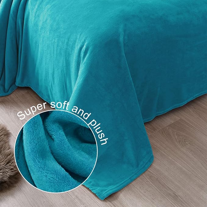 Exclusivo Mezcla Fleece Teal Throw Blanket - Image 5