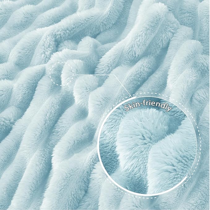 Exclusivo Mezcla Queen Size Flannel Fleece Blanket, Super Soft Striped Jacquard - Image 5