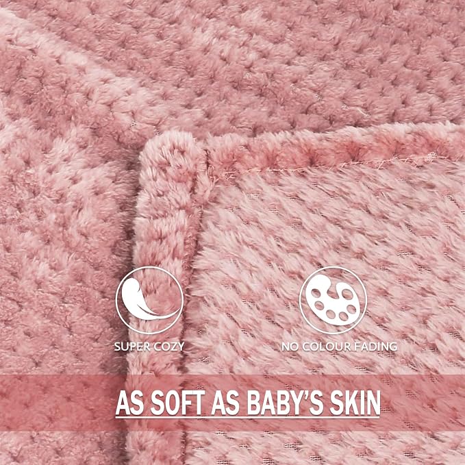 Exclusivo Mezcla Fleece Bed Blanket Twin Size, Super Soft and Warm Blankets - Image 8