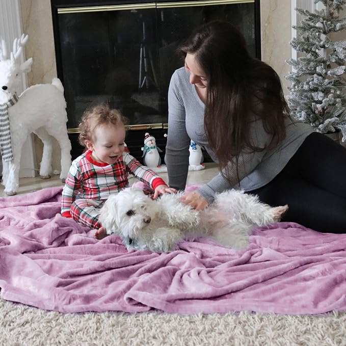 Bedsure GentleSoft Fleece Throw Blanket - Image 7