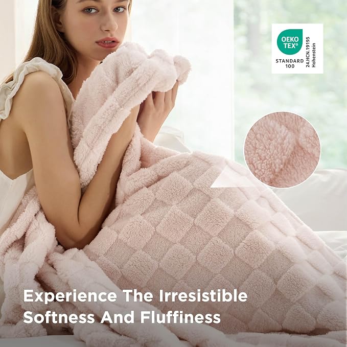 Bedsure GentleSoft Pink Throw Blanket - Image 4