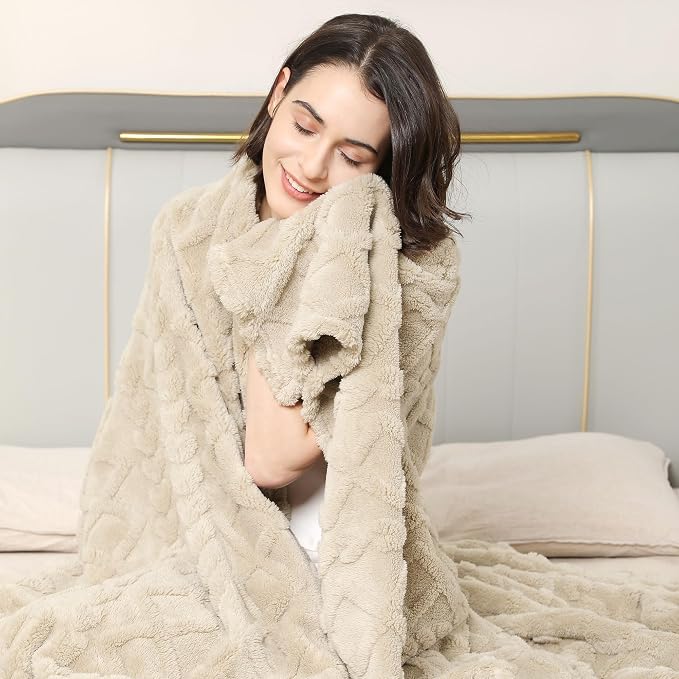 Aganear Fleece Throw Blanket for Bed Couch 90"x108" Khaki | Lightweight Fuzzy - Image 6