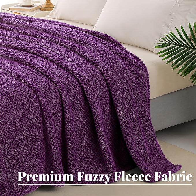 Whale Flotilla King Size Fuzzy Fleece Blanket - Image 5
