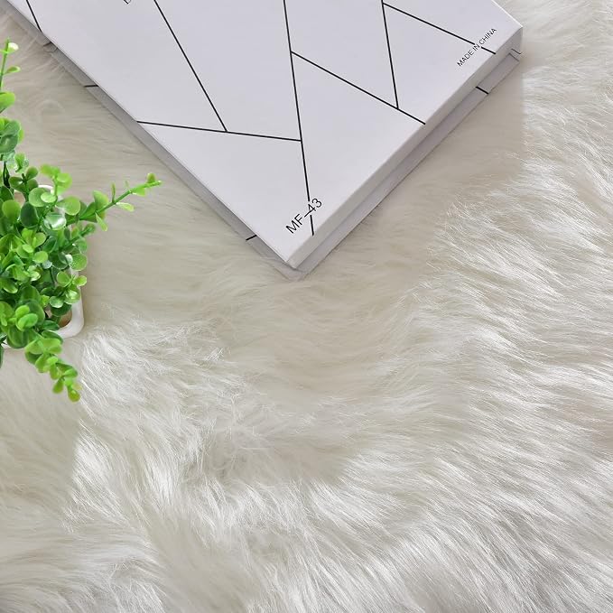 ORINOVA White Faux Sheepskin Shaggy Fur Rug - Image 7