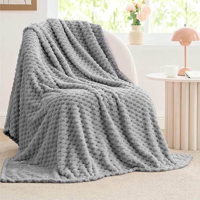 BEDELITE Grey Twin Blanket for Couch, Soft Cozy Gifts for Women, 60 * 80 | 3D - Image 2