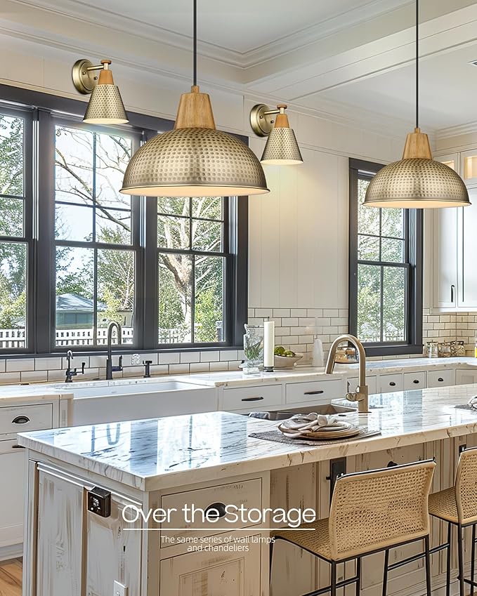 FEMILA 1-Light Vintage Wall Sconces, Antique Brass Industrial Sconces Wall Lighting, Single Bathroom Vanity Light Fixtures Wall Mount Lamp, Hammered Metal Shade,4FG59B BG