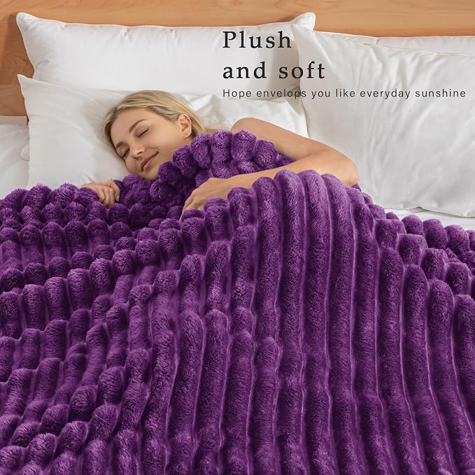 Exclusivo Mezcla Striped King Size Fleece Blanket - Image 2