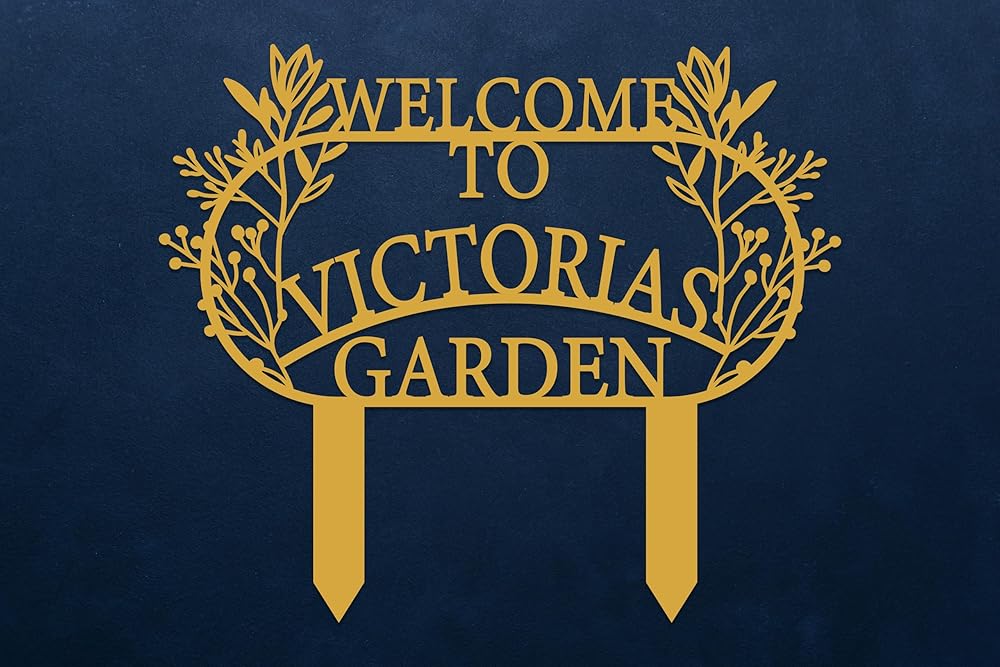 Personalized Metal Garden Sign with Stake, Custom Garden Decor for Outdoor, Custom Family Name Sign, Patio Decorations, Lawn Art, Farmhouse Decorative, Housewarming Gift (CstmDesign3)