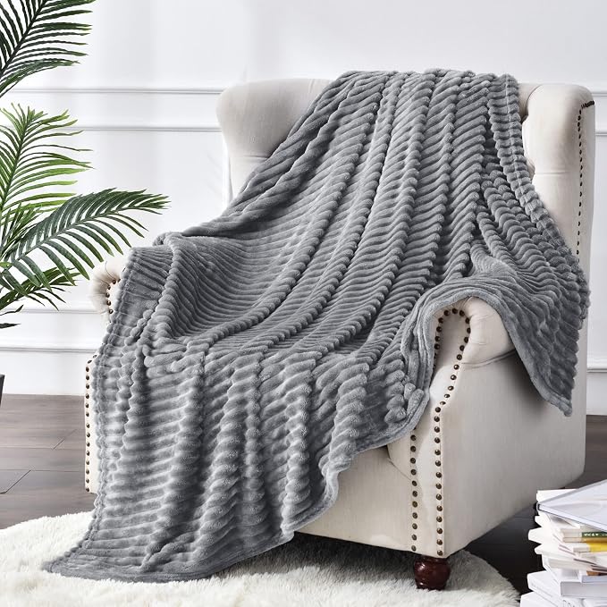 BEDELITE 3D Ribbed Jacquard Grey Fleece Twin Blanket - Image 8