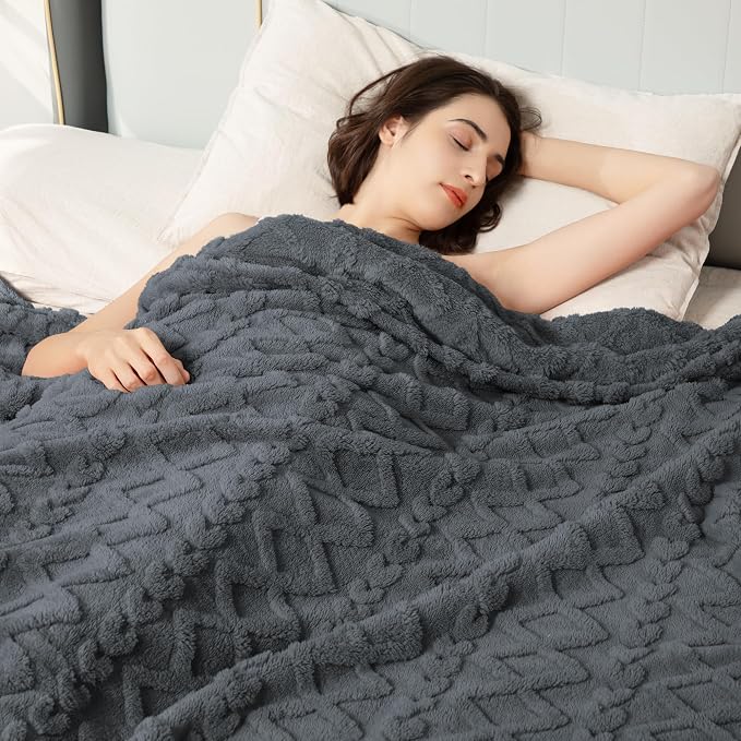 Aganear Fleece Throw Blanket for Couch Sofar 50"x60" Grey | Lightweight Fuzzy - Image 4