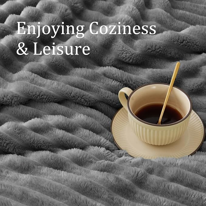 BEDELITE Twin Blanket for Couch & Bed, 300GSM Soft & Warm Fleece Blanket - Image 4