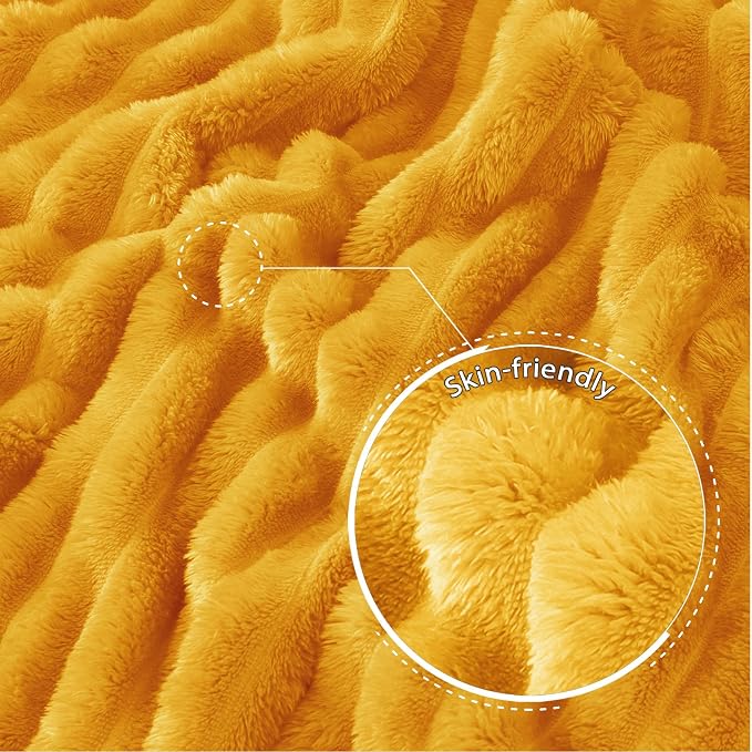 Exclusivo Mezcla Striped King Size Fleece Blanket - Image 5