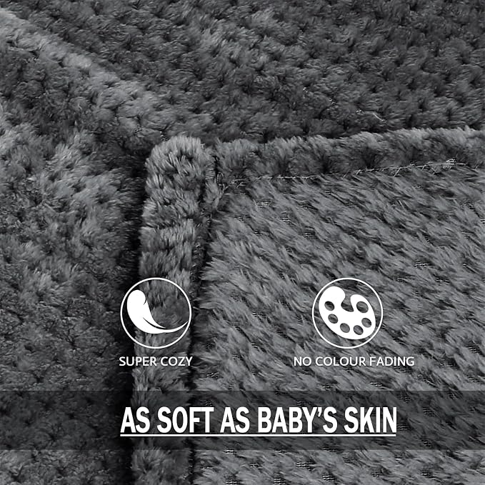 Exclusivo Mezcla Fleece Bed Blanket King Size, Super Soft and Warm Blankets - Image 8