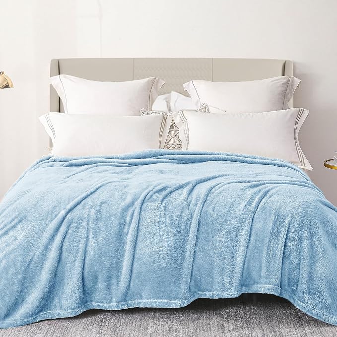 Exclusivo Mezcla Plush Fuzzy Fleece Bed Blanket Twin Size, Super Soft, Fluffy by ExclusivoMezcla