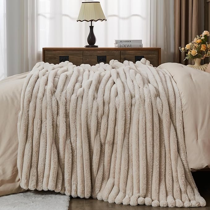 NEWCOSPLAY Faux Fur Throw Blanket Linen 3D Ribbed Plush Thick Warm Blanket for Couch Sofa Bed 850GSM (Linen Ribbed, Throw(50"x60"))