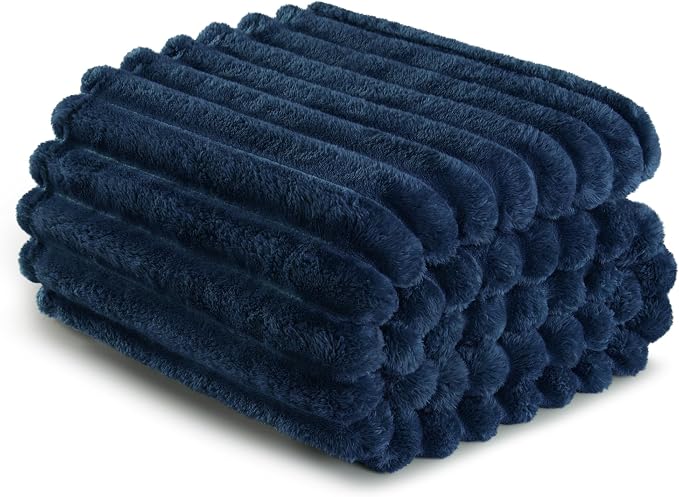 Exclusivo Mezcla Striped Queen Size Fleece Blanket - Image 8