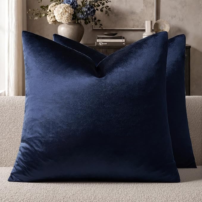 GIGIZAZA Navy Velvet Pillow Covers 18x18 Decorative Pillows Pack of 2 | Blue by GIGIZAZAFocusingonhomedecoration
