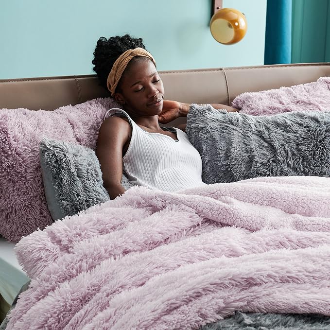 Bedsure GentleSoft Fluffy Lavender Purple Blankets Queen Size - Image 6