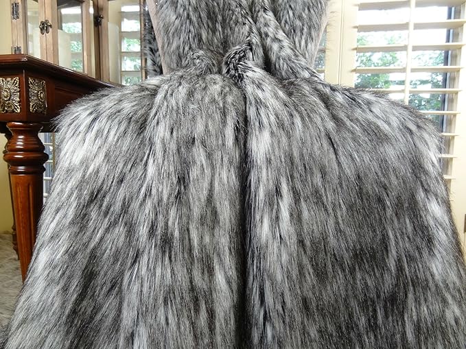 Exotic Siberian Husky Faux Faur Throw Blanket - Gray White Black Husky Fur - Gray Faux Fur Throw Blanket - Luxury Soft Faux Fur, Made in US, 16411